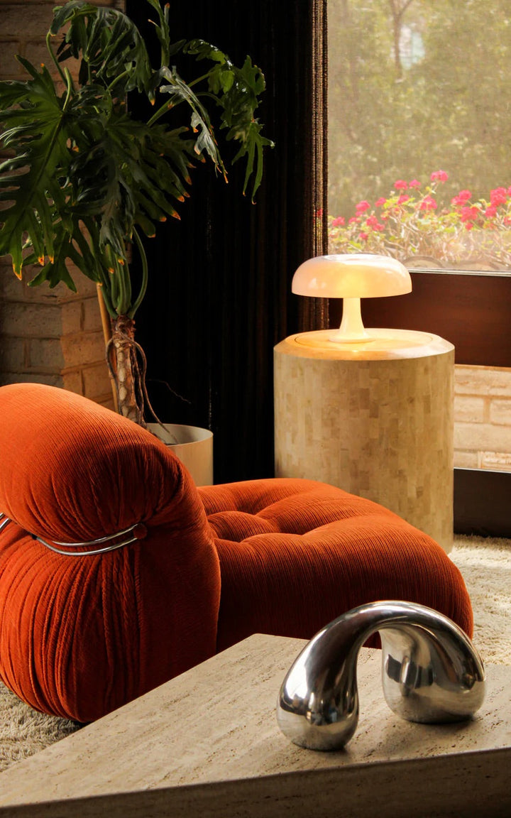 Triana table lamp