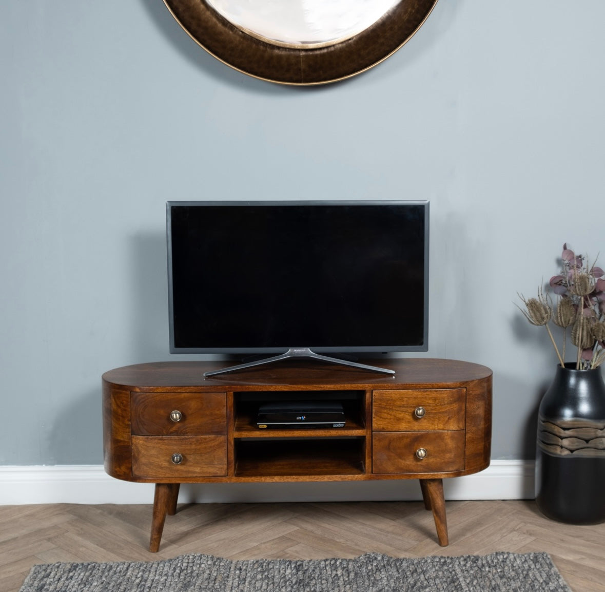 Candi Dasa TV Media Unit - Chestnut